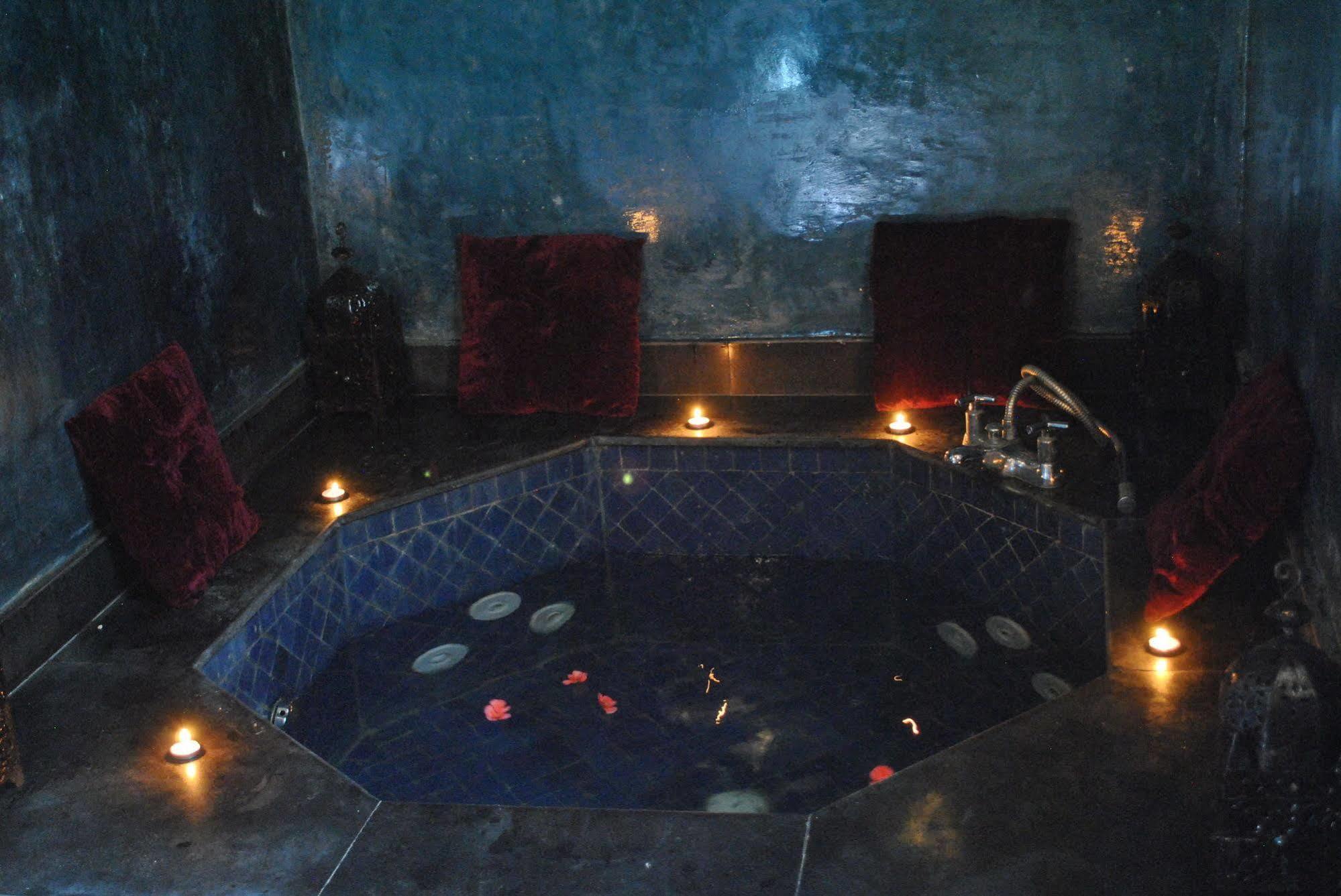 R'Mila Medina Fez Hotell Exteriör bild